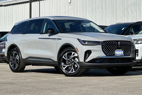 1 image of 2026 Lincoln Nautilus Premiere