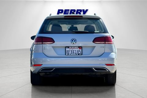 2018 Volkswagen Golf SportWagen SE