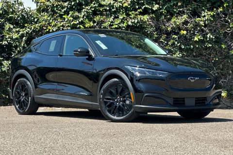 1 imagen de 2025 Ford Mustang Mach-E Select