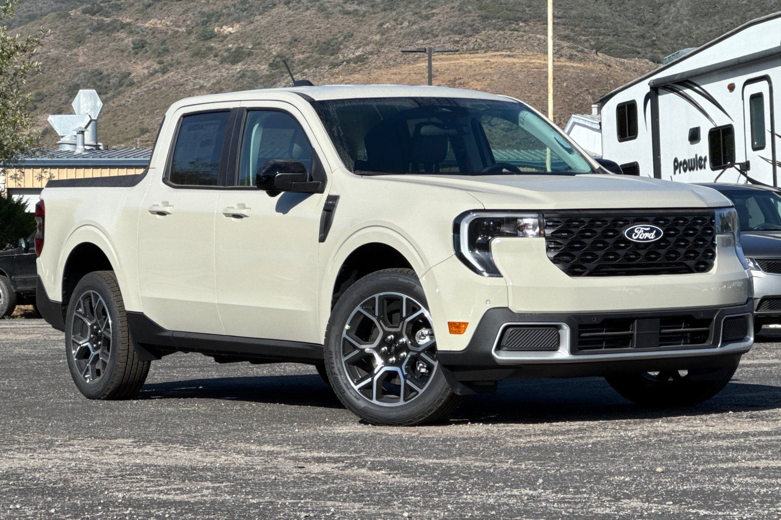 2025 Ford Maverick Lariat's photo