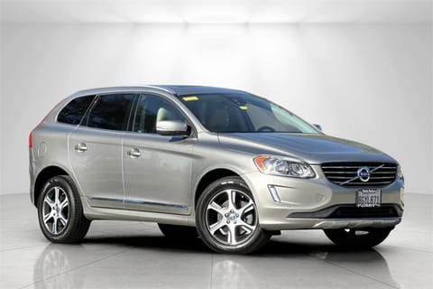 1 image of 2015 Volvo XC60 T6