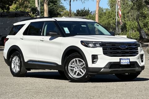 1 imagen de 2025 Ford Explorer Active