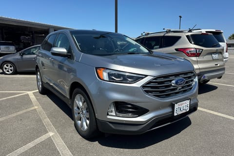 1 image of 2020 Ford Edge Titanium