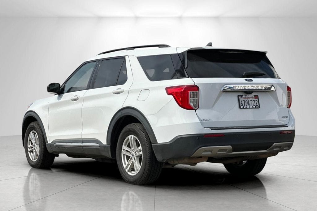 2022 Ford Explorer XLT - Photo 5