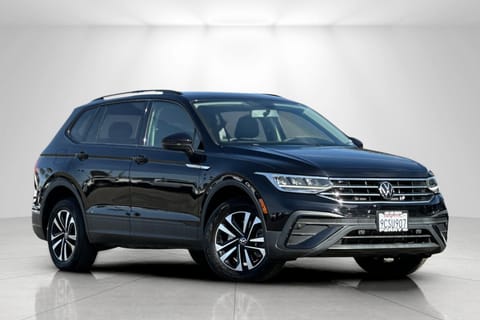1 image of 2022 Volkswagen Tiguan 2.0T S