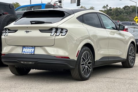 2025 Ford Mustang Mach-E Premium