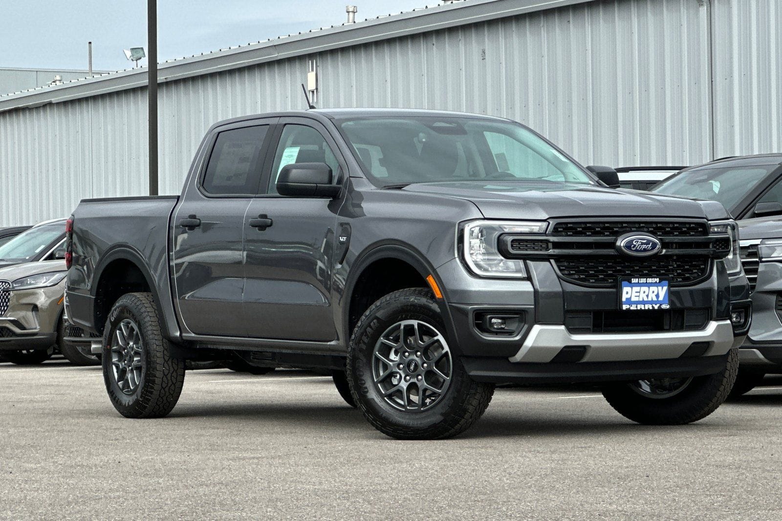 2025 Ford Ranger Lariat 4x4 SuperCrew 5' Box's photo