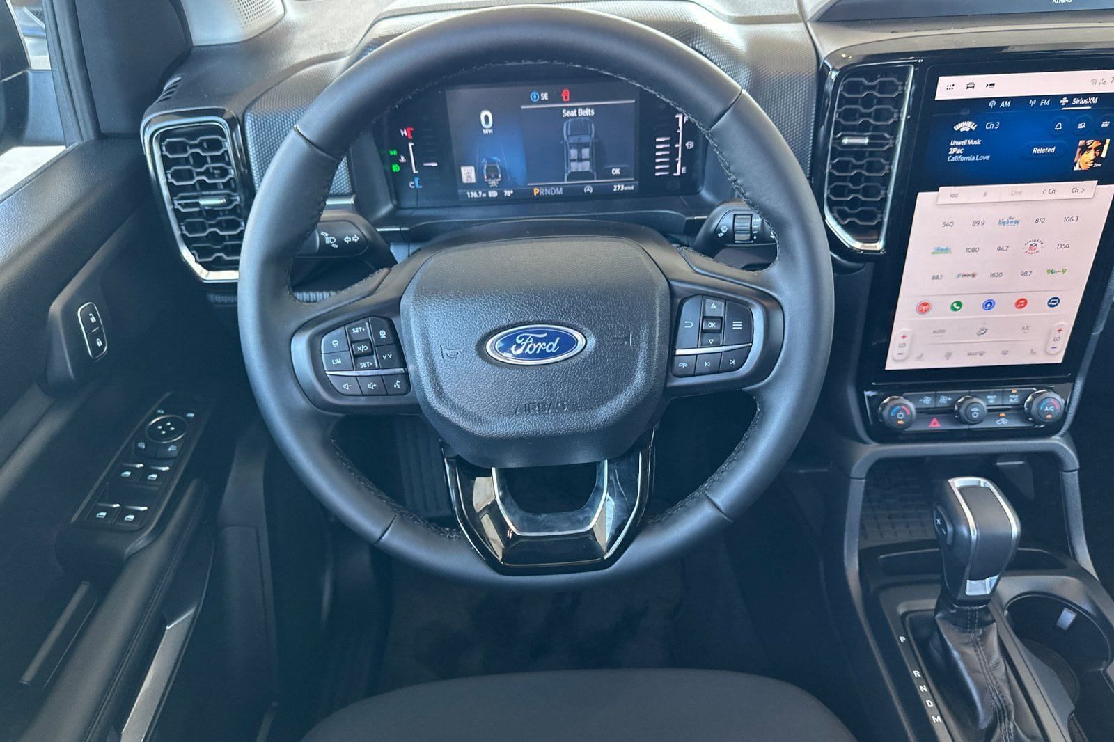 2025 Ford Ranger XLT - Photo 13