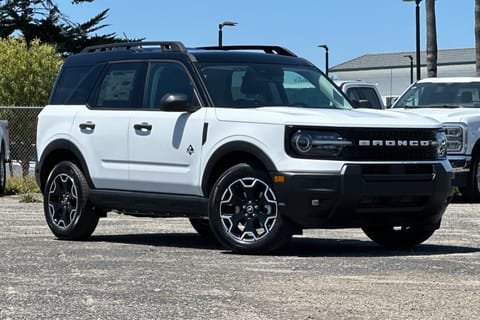 1 imagen de 2026 Ford Bronco Sport Outer Banks
