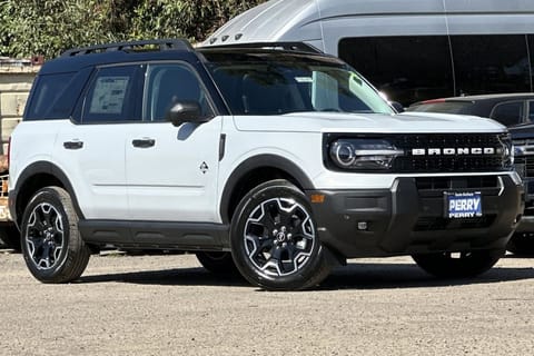 1 imagen de 2026 Ford Bronco Sport Outer Banks