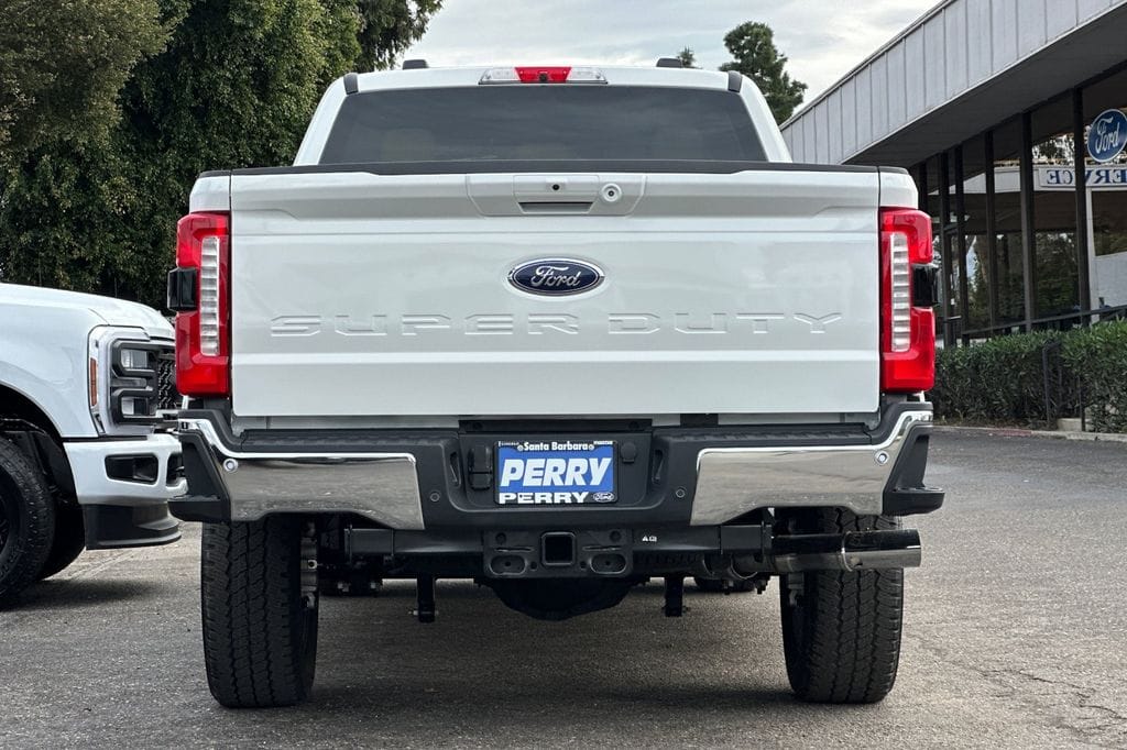 2026 Ford F-250 Super Duty Lariat - Photo 6