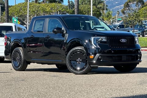 1 image of 2026 Ford Maverick Lobo High