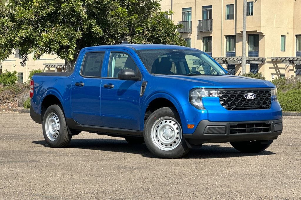 2026 Ford Maverick XL FWD's photo