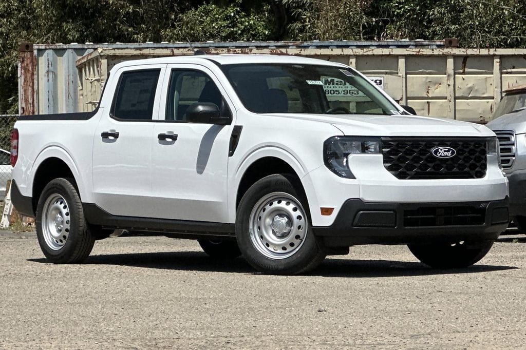 2026 Ford Maverick XL FWD's photo