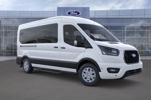 1 imagen de 2026 Ford Transit-350 Base