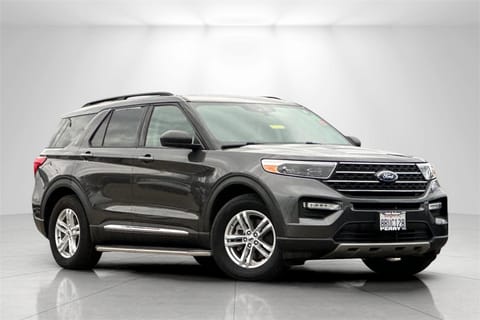 1 image of 2020 Ford Explorer XLT