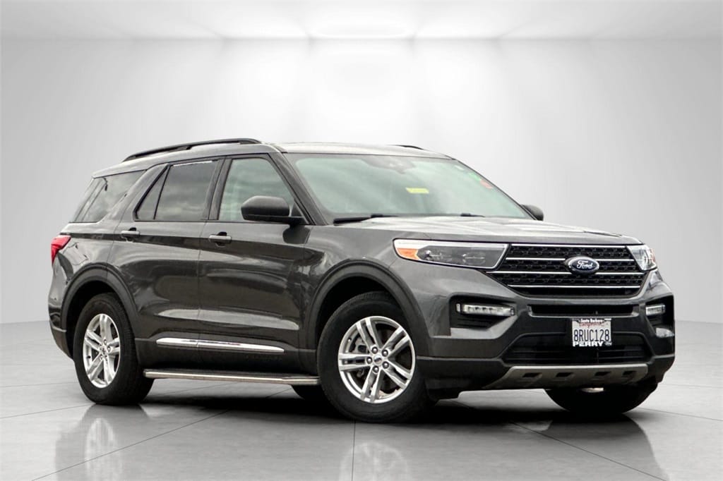 2020 Ford Explorer XLT's photo