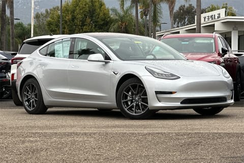 1 image of 2018 Tesla Model 3 Long Range