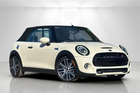 1 image of 2020 MINI Cooper S