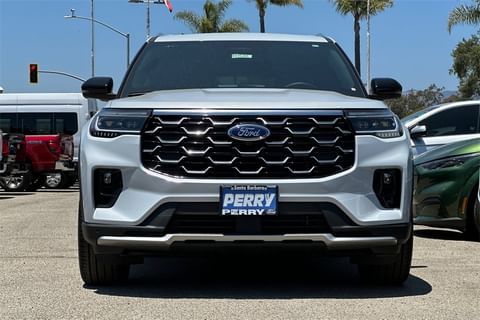 2025 Ford Explorer Platinum