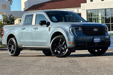 1 image of 2025 Ford Maverick Lariat