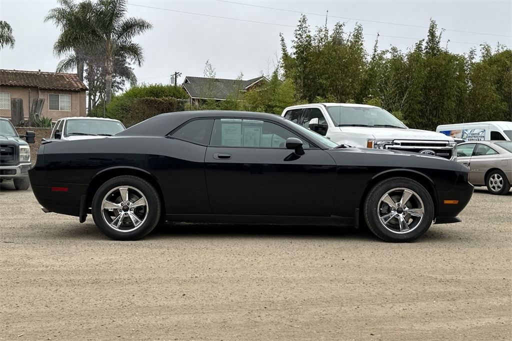 Used 2009 Dodge Challenger SE with VIN 2B3LJ44V89H507620 for sale in Santa Barbara, CA