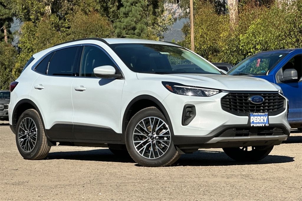 2025 Ford Escape PHEV