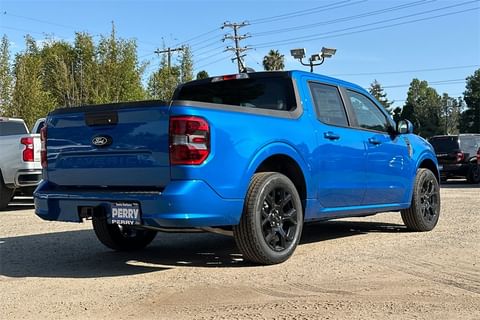 2025 Ford Maverick Lobo Standard