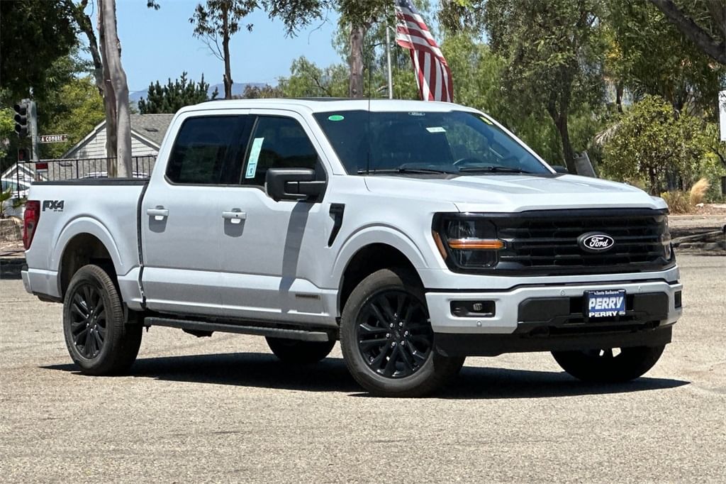 2025 Ford F-150 XLT's photo