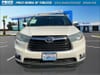 2 thumbnail image of  2016 Toyota Highlander XLE