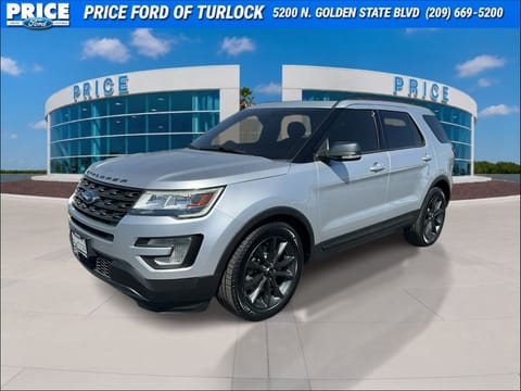 1 image of 2017 Ford Explorer XLT