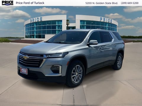 1 image of 2023 Chevrolet Traverse LT Cloth