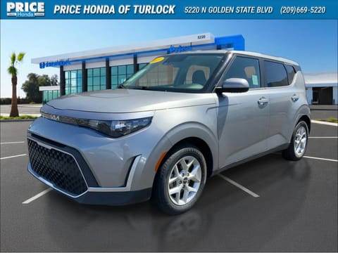 1 image of 2023 Kia Soul LX