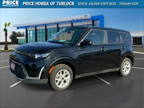 1 image of 2025 Kia Soul LX