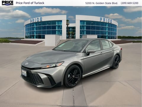 1 image of 2025 Toyota Camry Hybrid SE