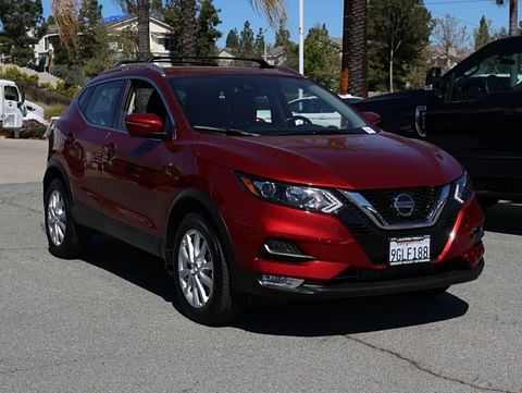 1 image of 2022 Nissan Rogue Sport SV