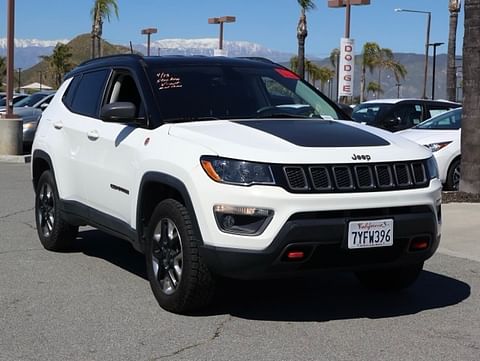1 image of 2017 Jeep New Compass Trailhawk