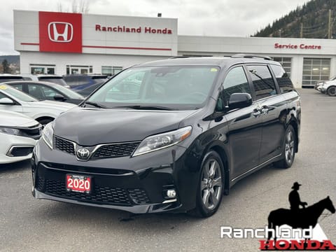 1 image of 2020 Toyota Sienna SE