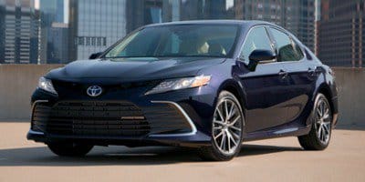 1 image of 2022 Toyota Camry SE