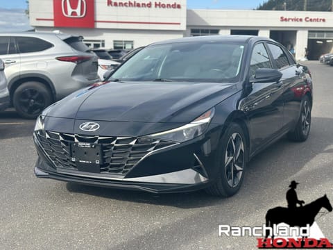 1 image of 2023 Hyundai Elantra Luxury