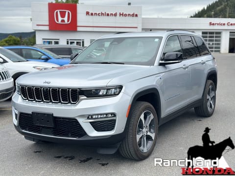 1 image of 2023 Jeep Grand Cherokee 4xe