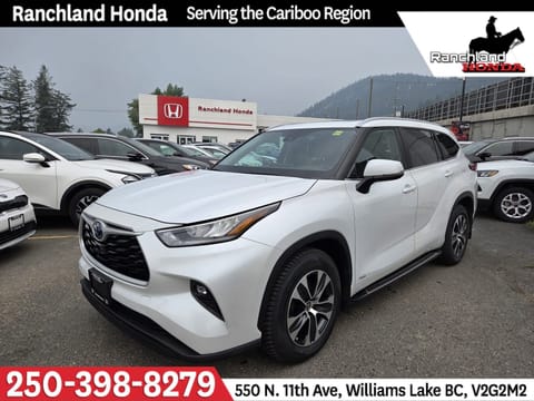 1 image of 2023 Toyota Highlander Hybrid XLE
