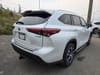 4 thumbnail image of  2023 Toyota Highlander Hybrid XLE