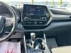 13 thumbnail image of  2020 Toyota Highlander LE
