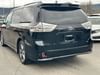7 thumbnail image of  2020 Toyota Sienna SE