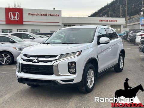 1 image of 2022 Mitsubishi RVR SE