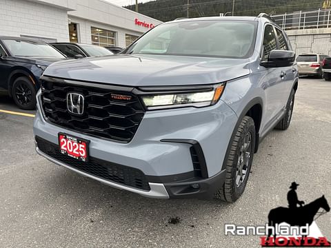 1 image of 2025 Honda Pilot TrailSport