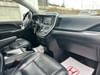 17 thumbnail image of  2020 Toyota Sienna SE