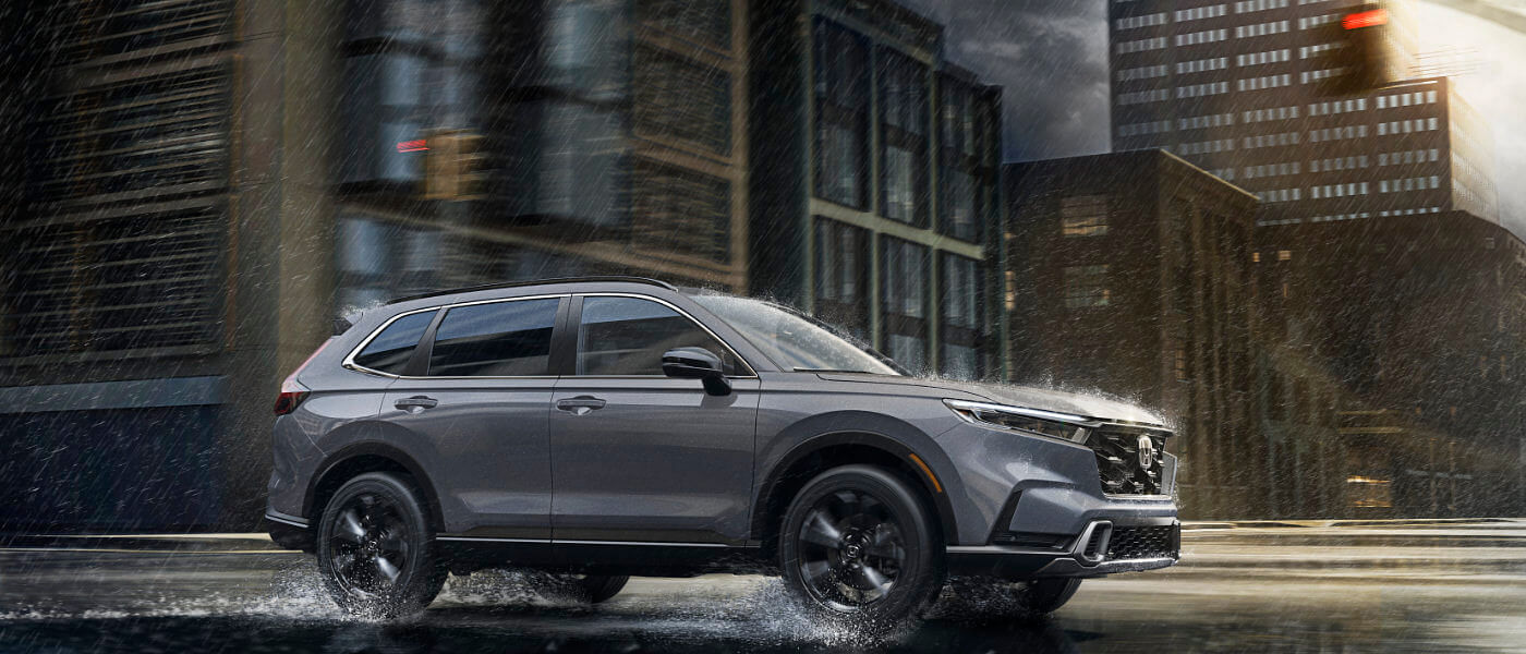 2025 Honda CR-V driving in the rain