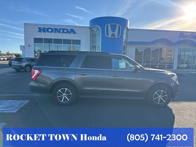 Used 2019 Ford Expedition XLT with VIN 1FMJK1JT8KEA20334 for sale in Lompoc, CA